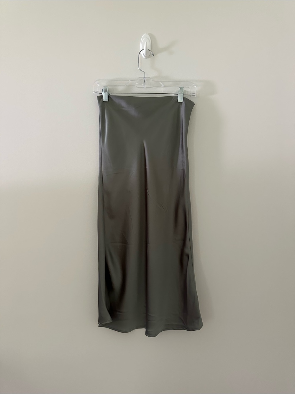 H&M Divided Women's Olive Satin Slip Skirt